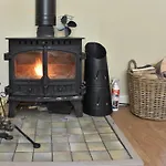 Red Squirrel Haven Hawes