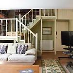 Red Squirrel Haven Hawes