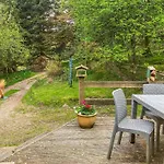 Red Squirrel Haven * Hawes